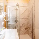 Clofers Relax Residences Apartmán *