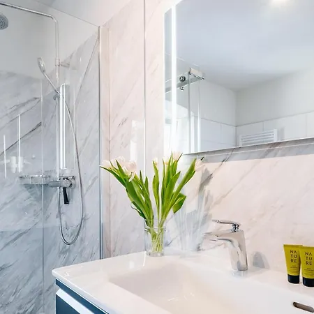 Clofers Relax Residences Apartment *